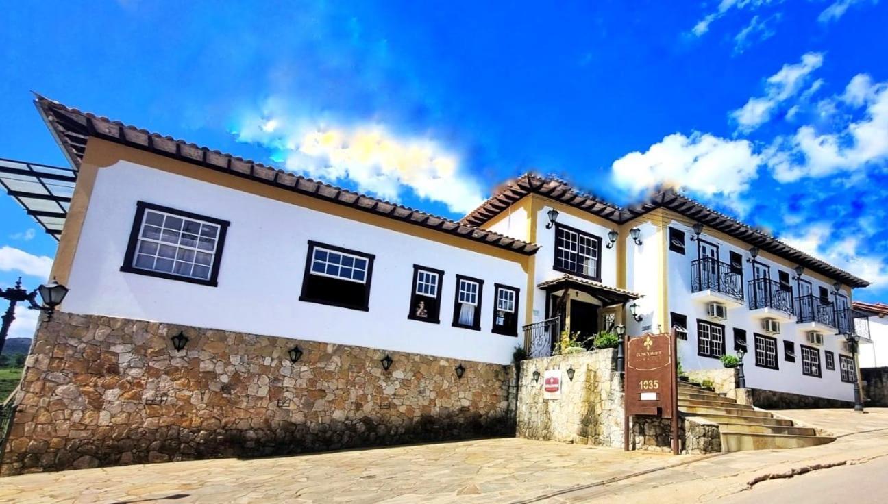 Dom Xavier 3*